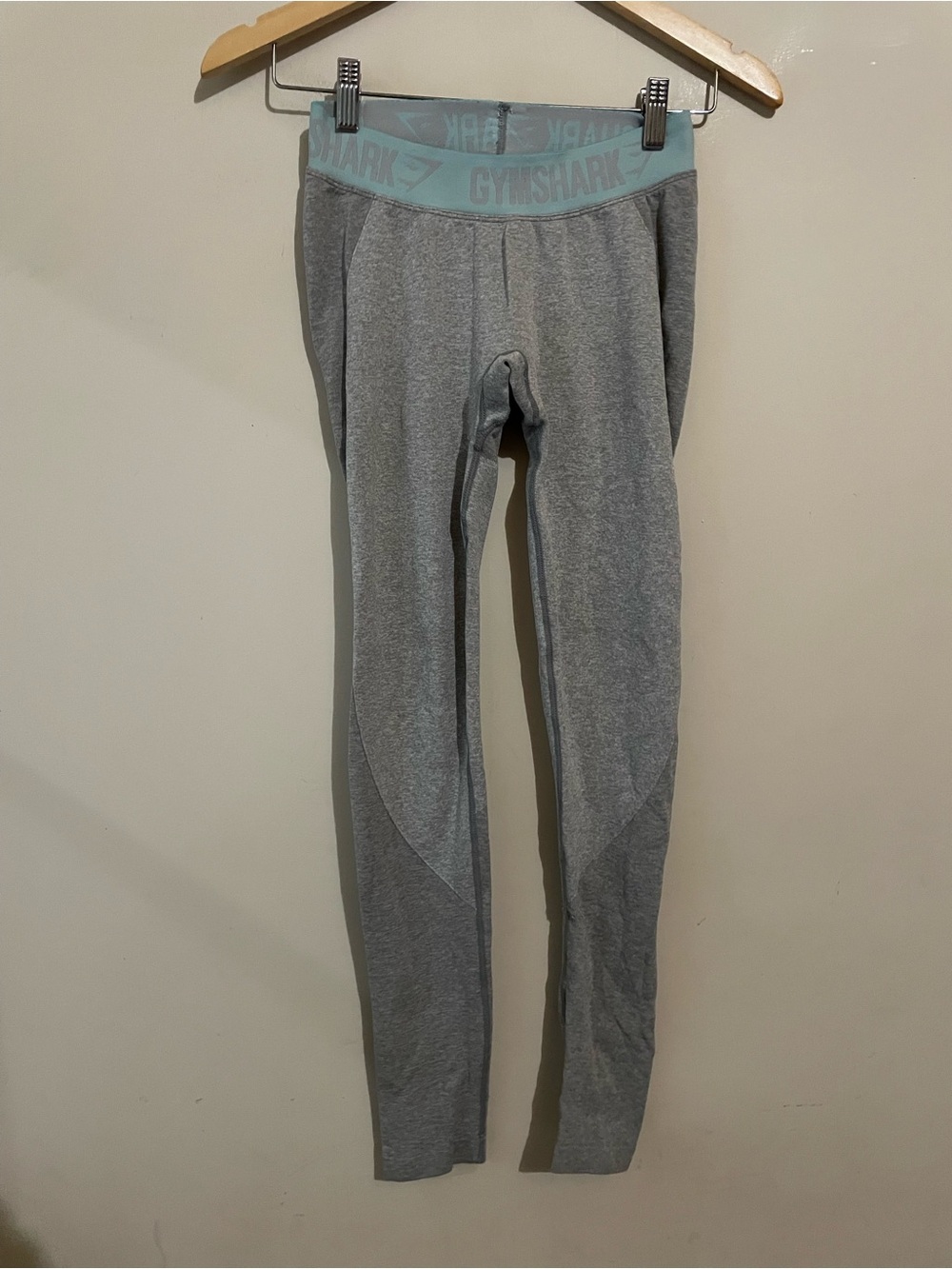 Gymshark | Grey/Blue Leggings